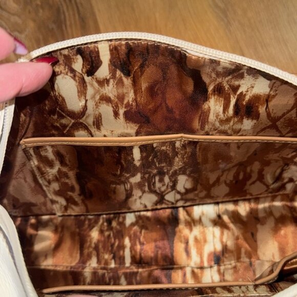 Etienne Aigner Vintage Leather Barrel Sarchel/Shoulder Bag (EUC) - Picture 9 of 15